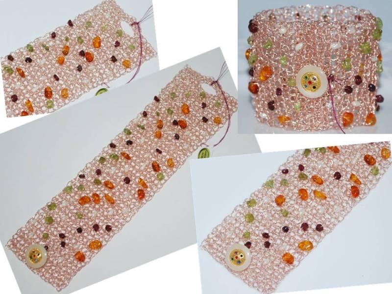 Gestricken Draht Rollrand Armband, Gehäkelt Wire Multi-Edelsteine-Draht-Manschette, Crochet Jewelry Wire, Multicolor von MyasCreations