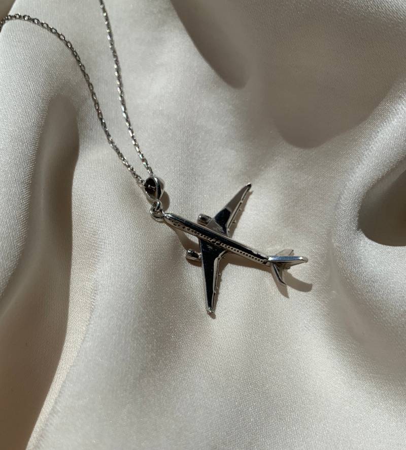 Valentinstags Geschenk Flugzeug Halskette Anhänger Flugzeugmodell Airbus A320 A330 A380 B737 Herren Und Damen von Myaviationlove