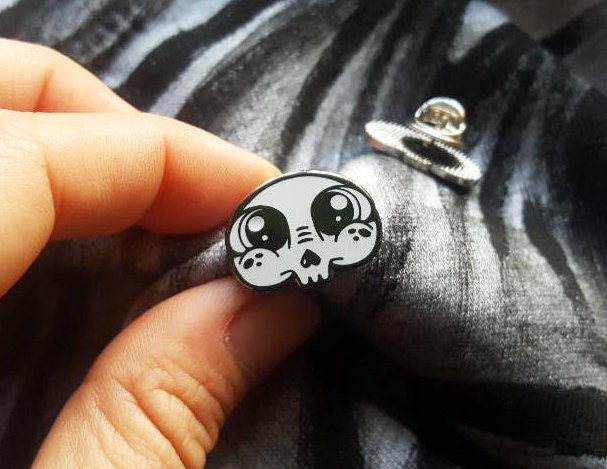 Niedliche Kreatur Emaille Metall Anstecker Pins + Gratis 7 Entzückende Sticker Glow in The Dark Option Niedliche Kreatur Emaille Metall Anstecker Pins + Gratis 7 Entzückende Sticker Glow in The Dark Option von MycutecreaturesShop