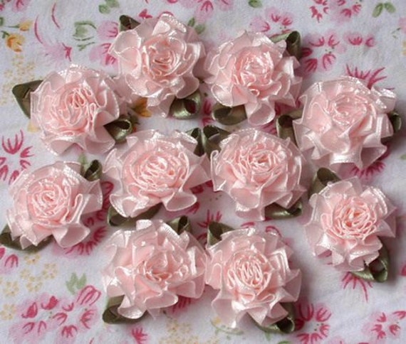 10 Handgemachte Blumen Mit Blättern | 1-1/4 Zoll in Puderrosa Und Mehr Farbe Zur Auswahl My-021-011 Versandfertig 10 Handgemachte Blumen Mit Blättern | 1-1/4 Zoll in Puderrosa Und Mehr Farbe Zur Auswahl My-021-011 Versandfertig von Mydesign63