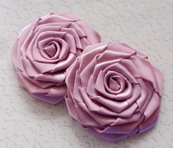 2 Größere Handgemachte Band Rosen | 3 Zoll in Rose Mauve Und Haben Über 150 Farben Zur Auswahl My-002 -027 Versandfertig 2 Größere Handgemachte Band Rosen | 3 Zoll in Rose Mauve Und Haben Über 150 Farben Zur Auswahl My-002 -027 Versandfertig von Mydesign63