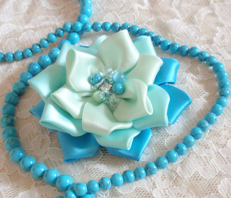 Handgemachte Blume Mit Strass-Kristallstein | 3-1/4 Zoll in Lt Mint Aqua Türkis My-293-04 Bereit Zum Versand von Mydesign63