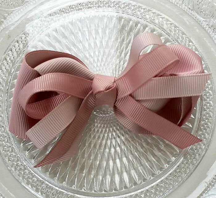 Handgemachte Grosgrain Schleife in Carmandy Cameo Mehr Farben Zur Auswahl | 4x2, 5 Zoll My-783-04 Versandfertig Handgemachte Grosgrain Schleife in Carmandy Cameo Mehr Farben Zur Auswahl | 4x2, 5 Zoll My-783-04 Versandfertig von Mydesign63