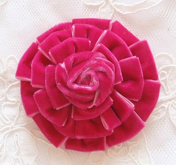 Handgemachte Samtrose | 3-1/4 Zoll in Schockierendem Rosa My-335-03 Versandfertig Handgemachte Samtrose | 3-1/4 Zoll in Schockierendem Rosa My-335-03 Versandfertig von Mydesign63