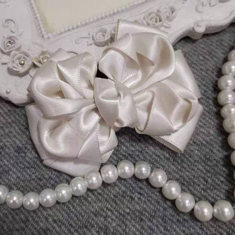 Handgemachte Satinband Schleife in Creme Und Über 150 Farben Zur Auswahl | 4x5 Zoll My-822-04 Versandfertig von Mydesign63