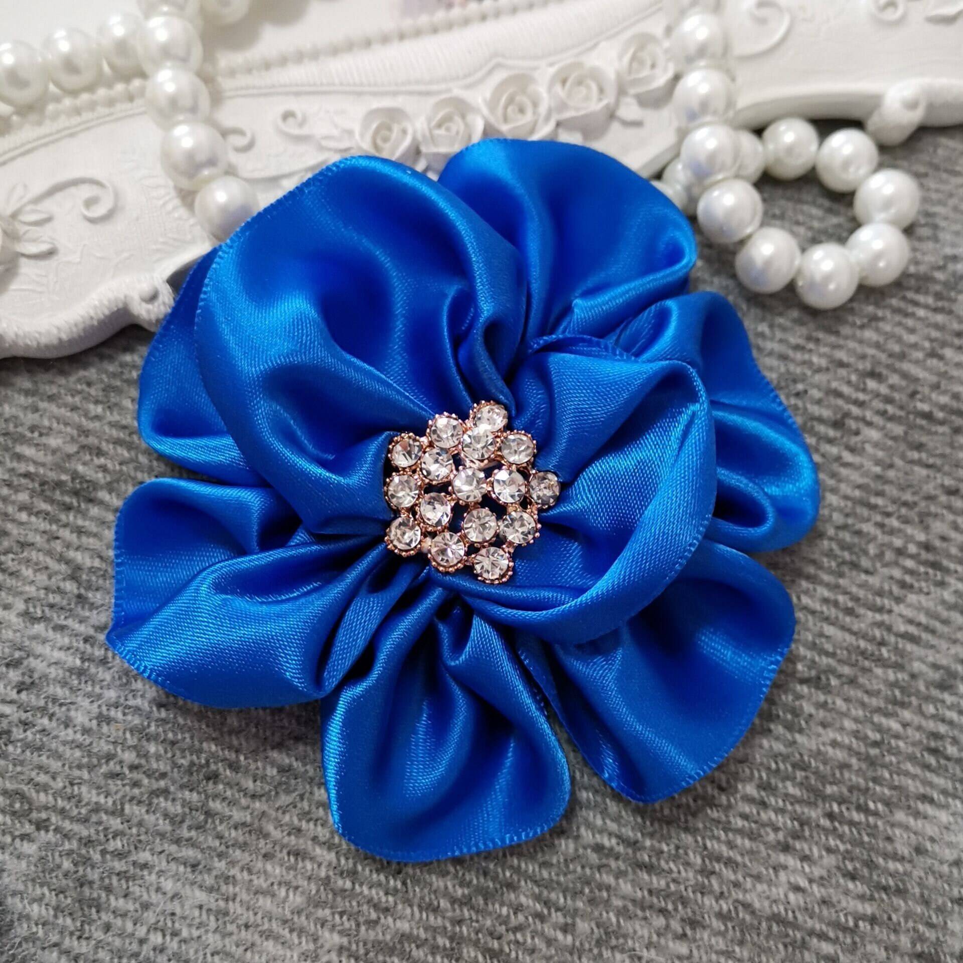 Handgemachtes Band Blumenband Rosen Satin Blume in Royal Und Haben Über 150 Farben Zur Auswahl | 3, 5 Zoll My-814-72 Versandfertig von Mydesign63