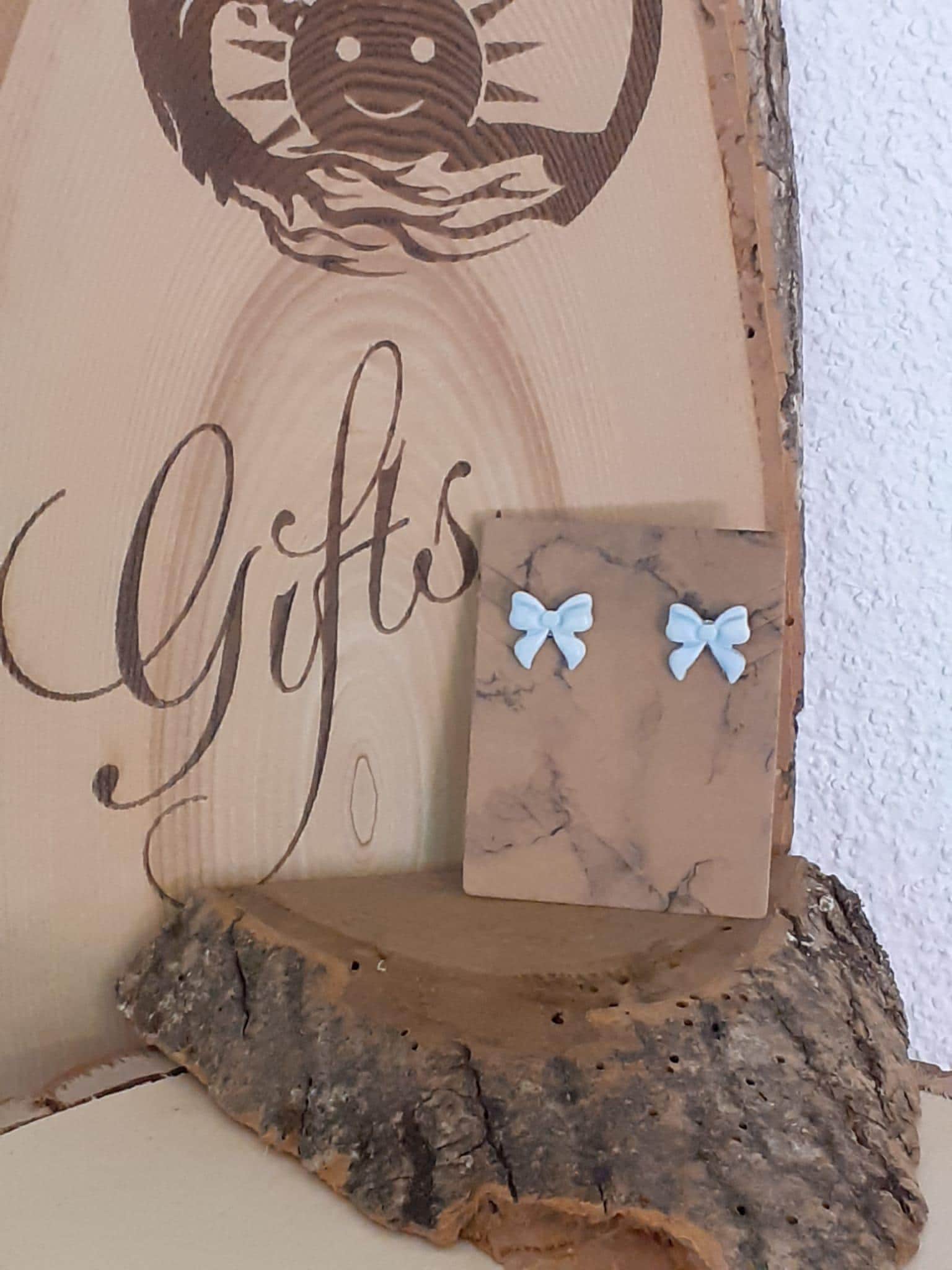Schleifen Ohrstecker Aus Fimo - Handgemachter Ohrschmuck Bow Stud Earrings Niedliche Geschenkidee Für Frauen & Mädchen Schleifen Ohrstecker Aus Fimo - Handgemachter Ohrschmuck Bow Stud Earrings Niedliche Geschenkidee Für Frauen & Mädchen von MygoodfeelingEtsy