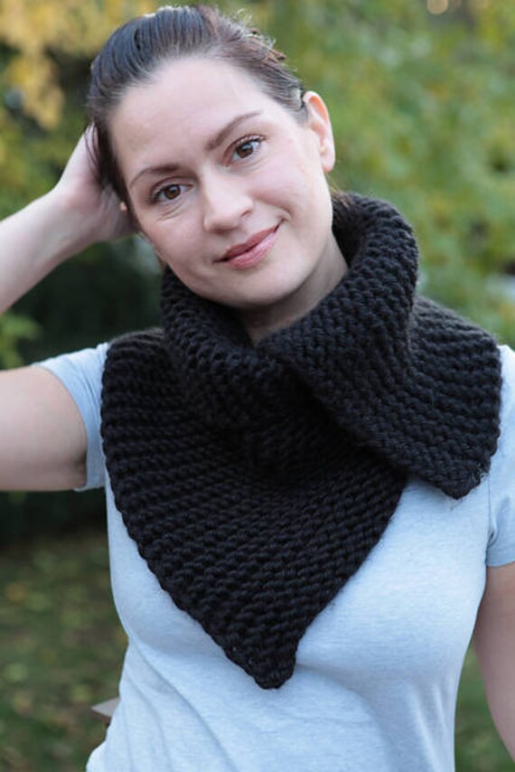 Bulky Cowl - Oversized Handmade Herbstmode Kuschelige Rindsleder Verschiedene Farben von MylasKnitCorner