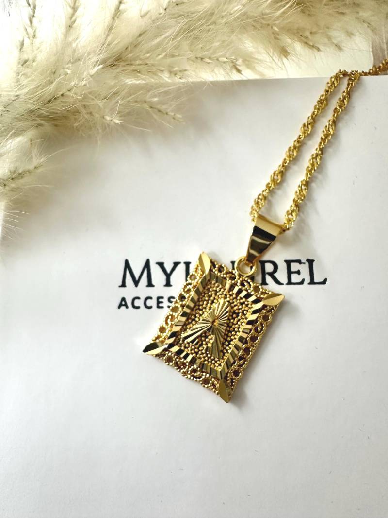 Anfangsbuchstaben Halskette in 45cm -Kett/Sommerkette Personalisierter Schmuck Perfektes Geschenk Für Sie/Ihre Liebsten von MylaurelAccessories