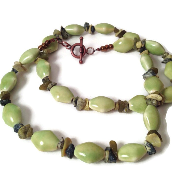 Lime Grün Halskette/Boho Schmuck Kurze Hippie von MynisaUnique