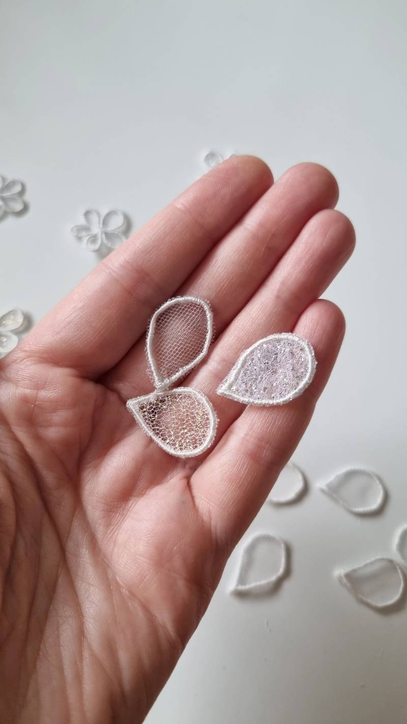 Couture Gold Blätter Motifs, 2, 5 cm Applicationen Zum Aufnähen Für Hochzeitskleider, Spitzenblätter von MyooHauteCouture