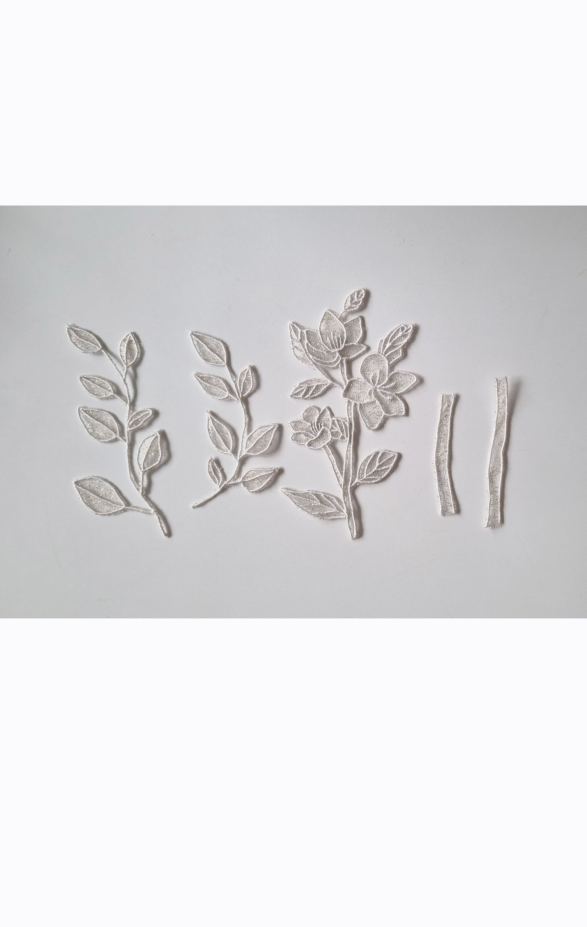 Couture Handmade Zweigen Für Applicationen Zum Aufnähen Hochzeitskleider, Spitzenblätter von MyooHauteCouture