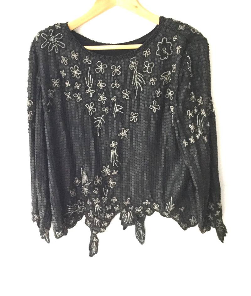 80Er Urlaubs Matte Pailletten Fransen Bluse/Perlenbluse von MyriadGroupVintage