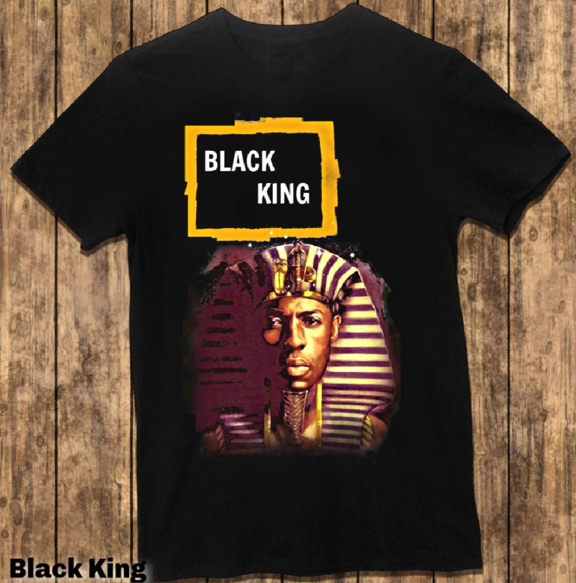 Herren/Unisex Schwarz König Grafik Baumwolle T-Shirt || Afrikanisch - Urban Seele Mächtig Ägypter Bewusst Woke Vorfahren Mächtige T von MysoulTshirts