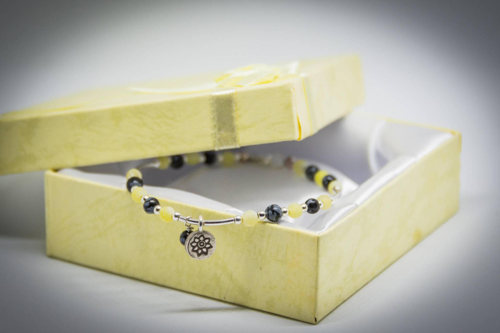 Hummel/sterlingsilber Bettelarmband/Armband Für Sie/Handgefertigtes Bettelarmband/Energy Mystery Armband/Armband Sie/Valentinstag Hummel/sterlingsilber Bettelarmband/Armband Für Sie/Handgefertigtes Bettelarmband/Energy Mystery Armband/Armband Sie/Valentinstag von MysteryBracelets