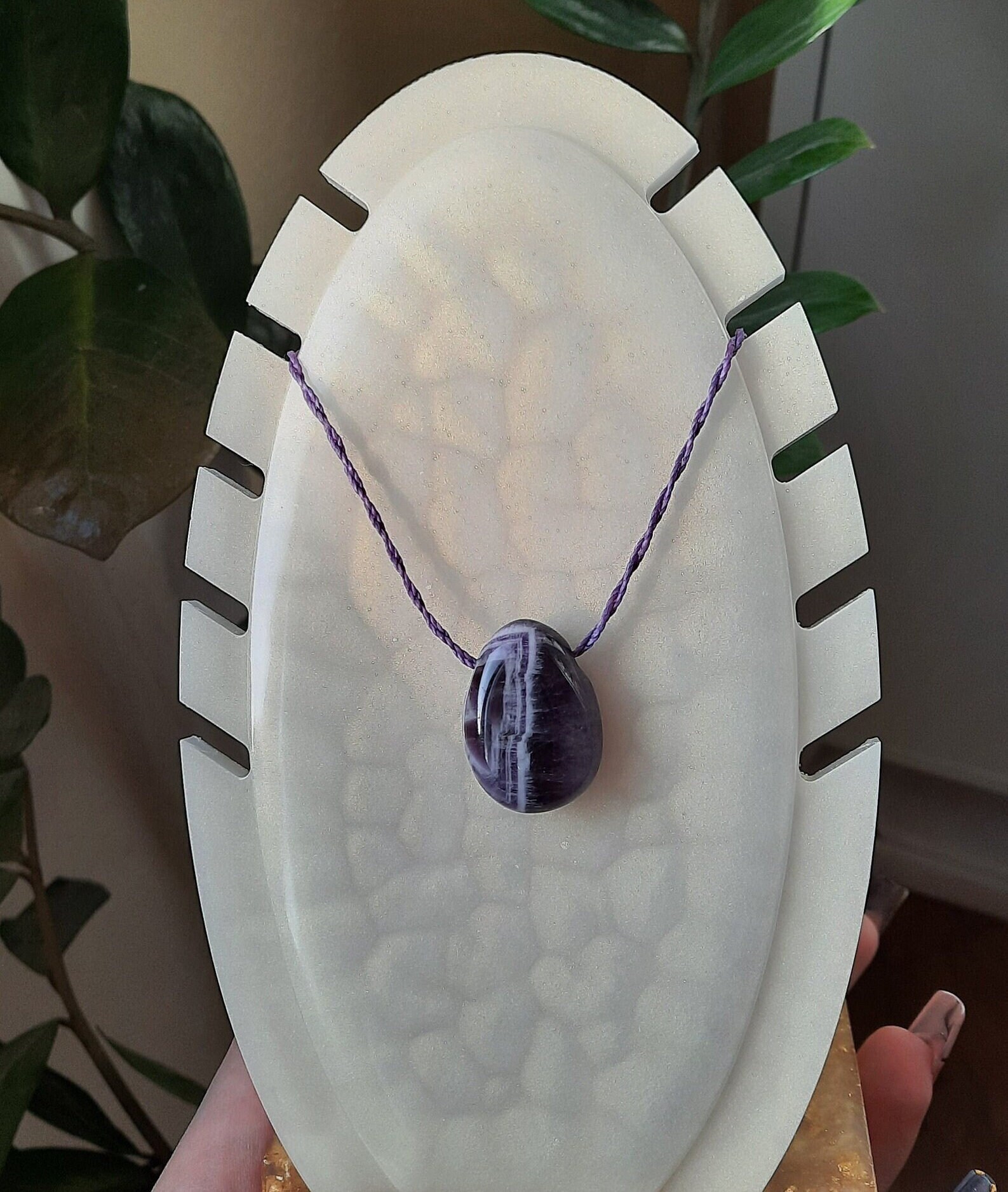 Amethyst Kette in Makramee Edelstein Kristall Anhänger von MysticGemJewelryy