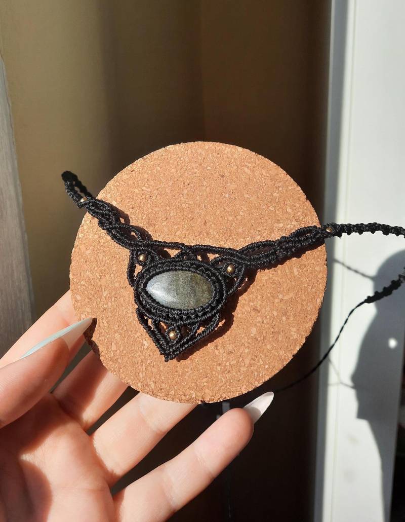 Gold Obsidian Collier, Makramee Kette, Statement Piece, Edelsteinschmuck, Witchy, Gothic Schmuck Gold Obsidian Collier, Makramee Kette, Statement Piece, Edelsteinschmuck, Witchy, Gothic Schmuck von MysticGemJewelryy