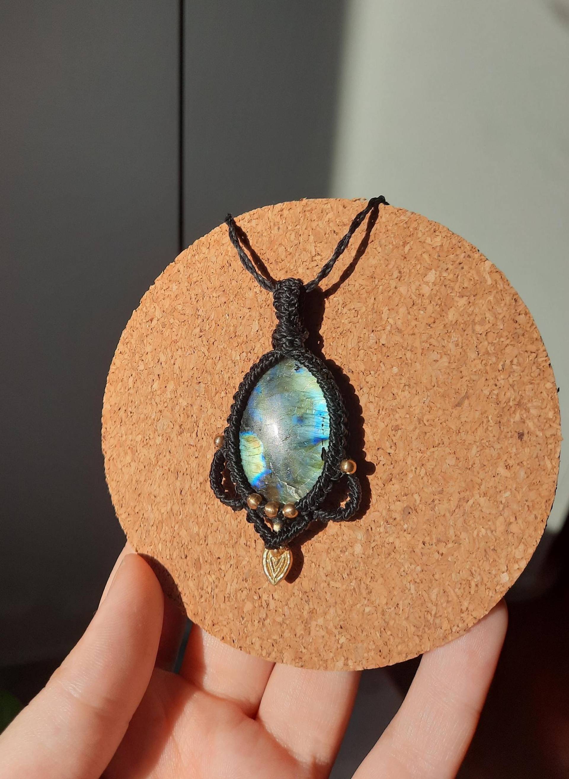 Labradorit Makramee Kette, Edelsteinschmuck, Kristalle von MysticGemJewelryy