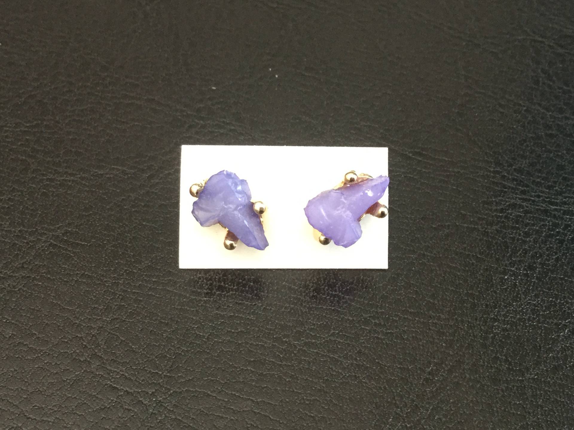 Lavendel Naturstein Ohrringe von MysticMerchantGifts