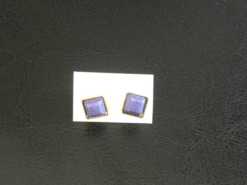 Lavendel Quadrat Ohrstecker von MysticMerchantGifts