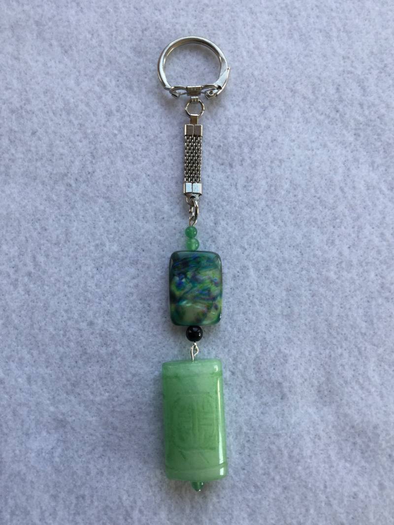 Wunderschöne Grüne Perlen Schlüsselanhänger von MysticMerchantGifts