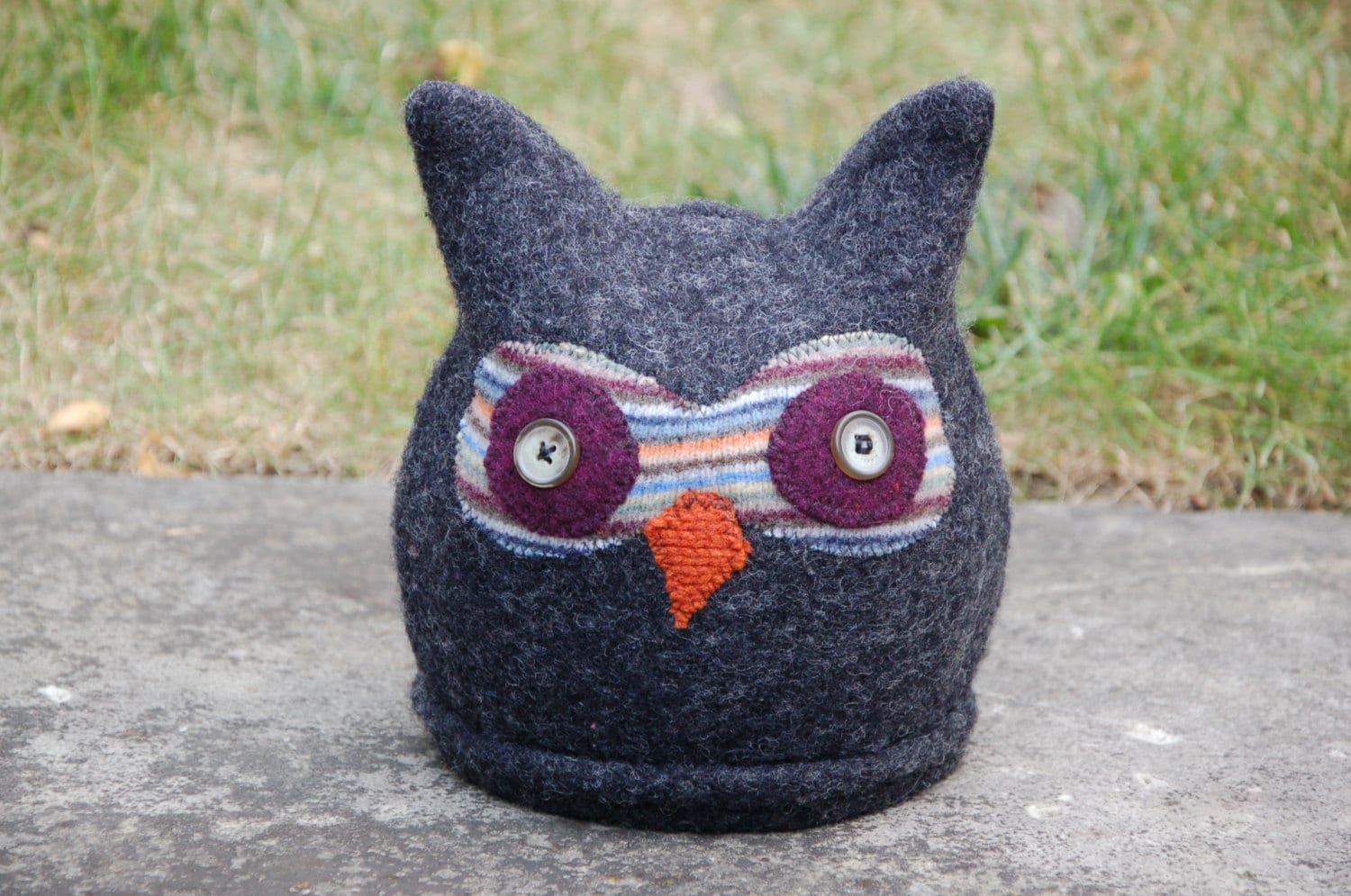 Upcycled 100 % Gefilzte Wolle Pullover Owl Hut Upcycled 100 % Gefilzte Wolle Pullover Owl Hut von MysticMoor