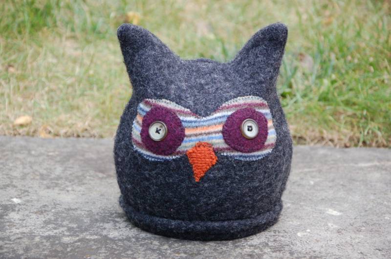 Upcycled 100 % Gefilzte Wolle Pullover Owl Hut Upcycled 100 % Gefilzte Wolle Pullover Owl Hut von MysticMoor