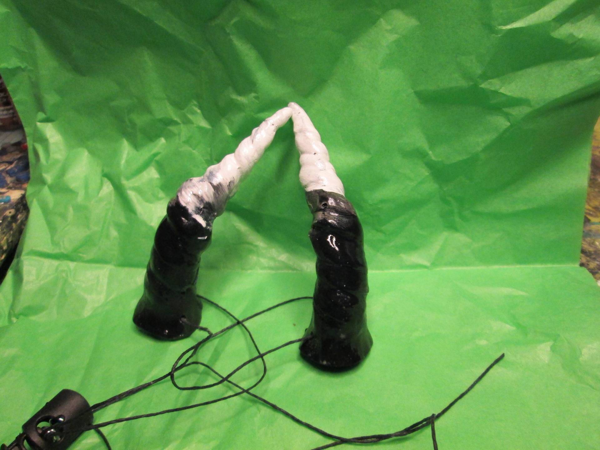 Handgefertigte Gedrehte Kostüm Hörner Leichte Resin Satyr Hörner von MysticRealmsArtist