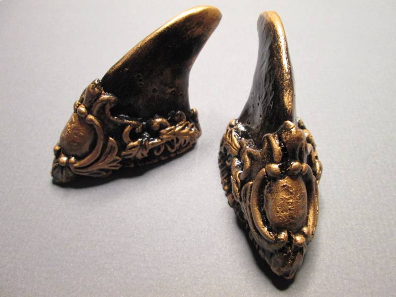 Handgemachte Barocke Kostüm Hörner Ren Faire Larp Cosplay von MysticRealmsArtist