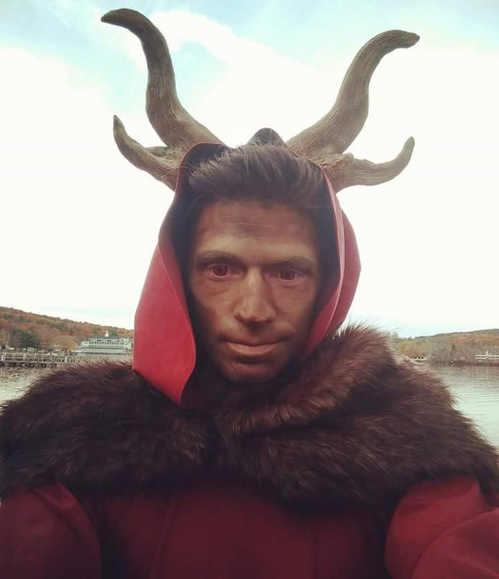 The Horned King Cosplay Hörner Schwarzer Kessel The Horned King Cosplay Hörner Schwarzer Kessel von MysticRealmsArtist
