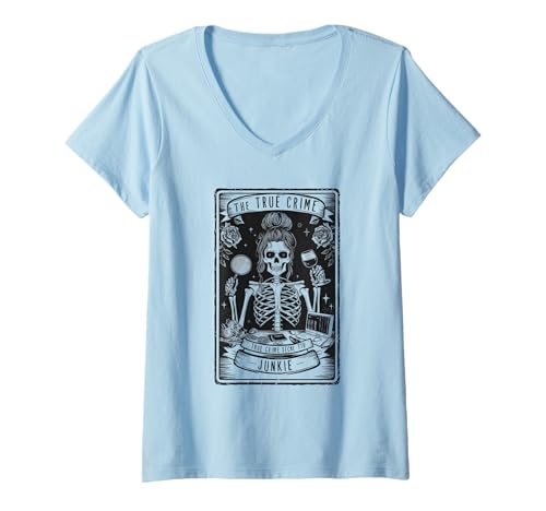 Damen True Crime Tarotkarte Junkie Skelett Hexe Vibes Halloween T-Shirt mit V-Ausschnitt Damen True Crime Tarotkarte Junkie Skelett Hexe Vibes Halloween T-Shirt mit V-Ausschnitt von Mystical Mystery Tees
