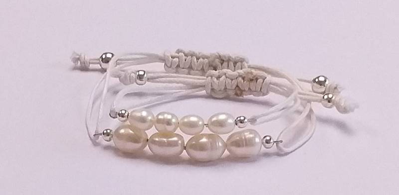 Armbänder Pearls Of Love, Schöne Armbänder Für Ein Baby Und Eine Mama, Aus Süßwasserperlen, Leicht Anzupassen von Mysunshinepearls