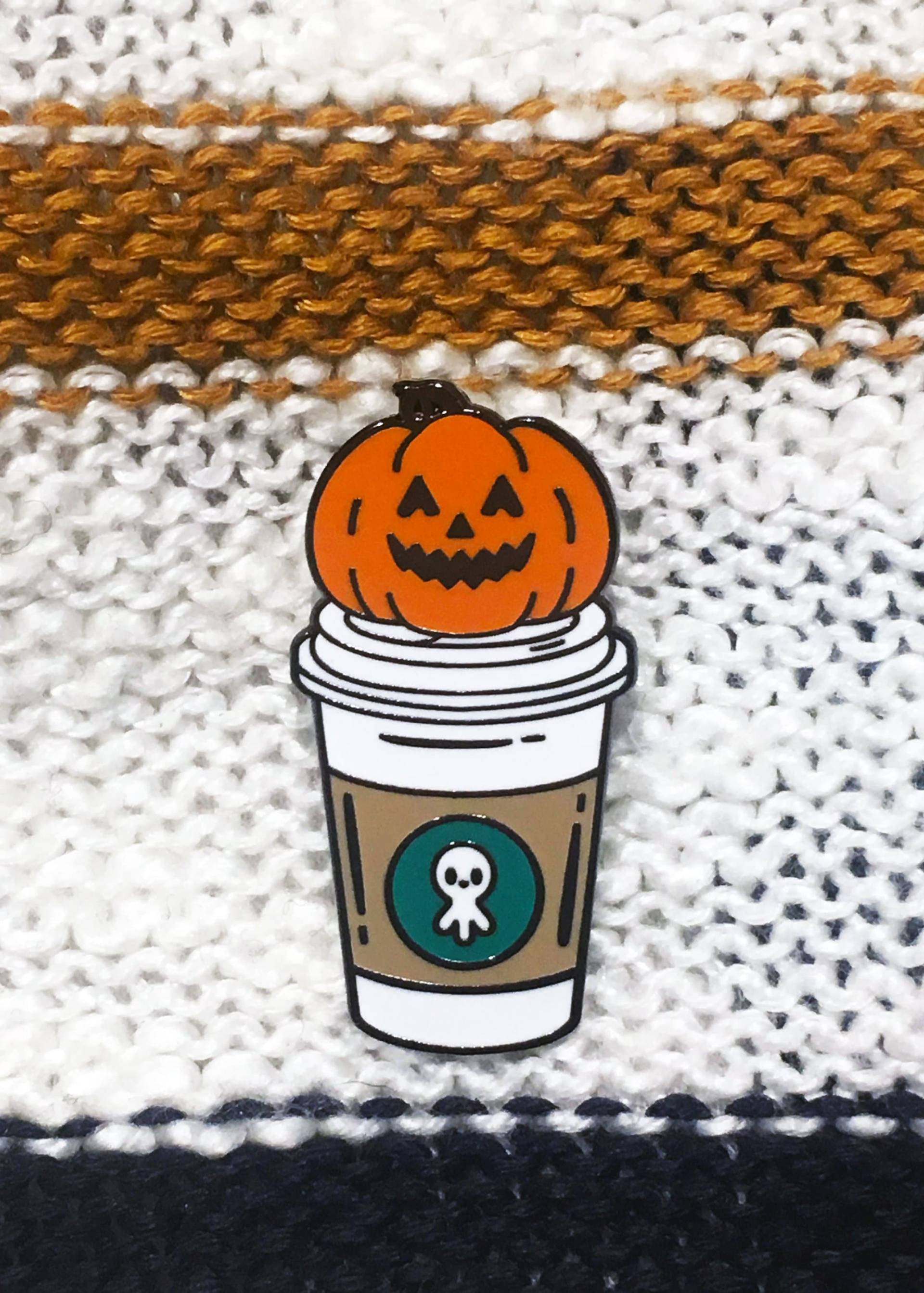 Pumpkin Spiced Emaille Pin Pumpkin Spiced Emaille Pin von MythicalStudios