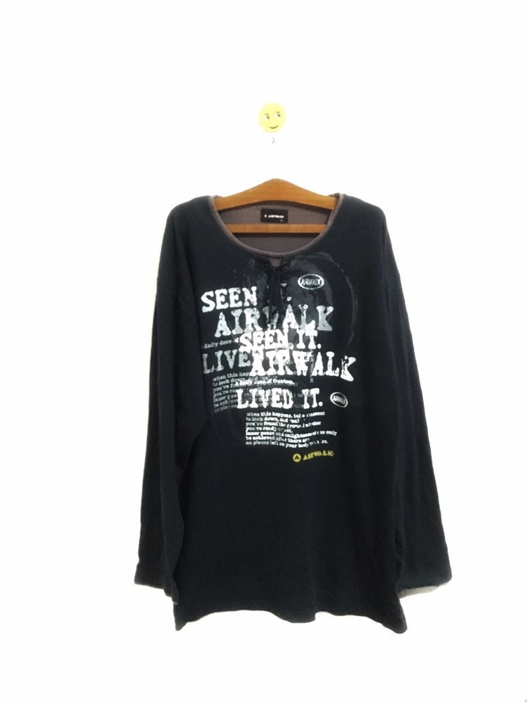 Selten Air Walk Big Logo Spellout Longsleeve T-Shirt Rundhals Sweatshirt Pullover/Size X Large von MzClothingShop