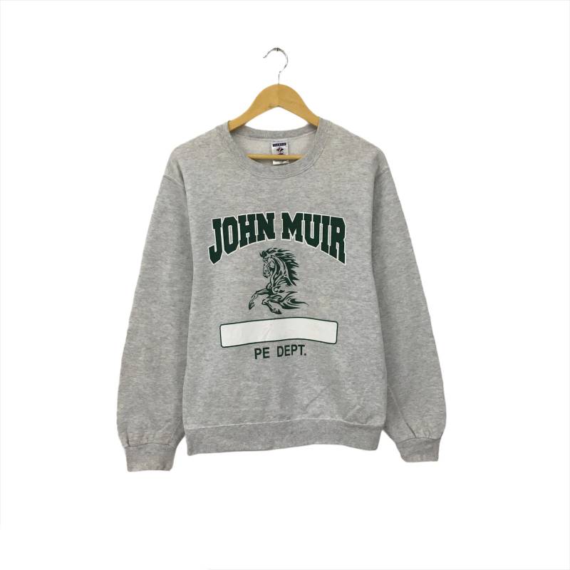 Selten John Muir Pe Abteilung Großes Logo Jerzees Vintage Rundhals-Sweatshirt Pullover Style Fashion Designer/Größe S von MzClothingShop