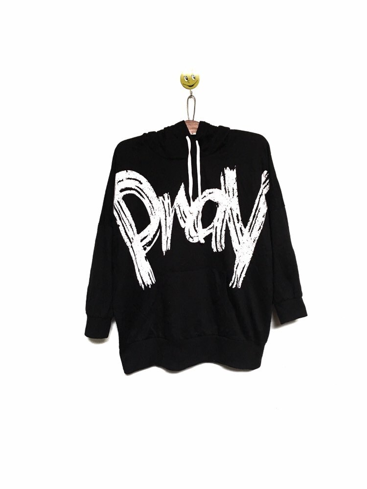 Selten Profil De Medaille Big Print Spell Out Logo Rundhals Sweatshirt Hoodies/Größe Medium von MzClothingShop