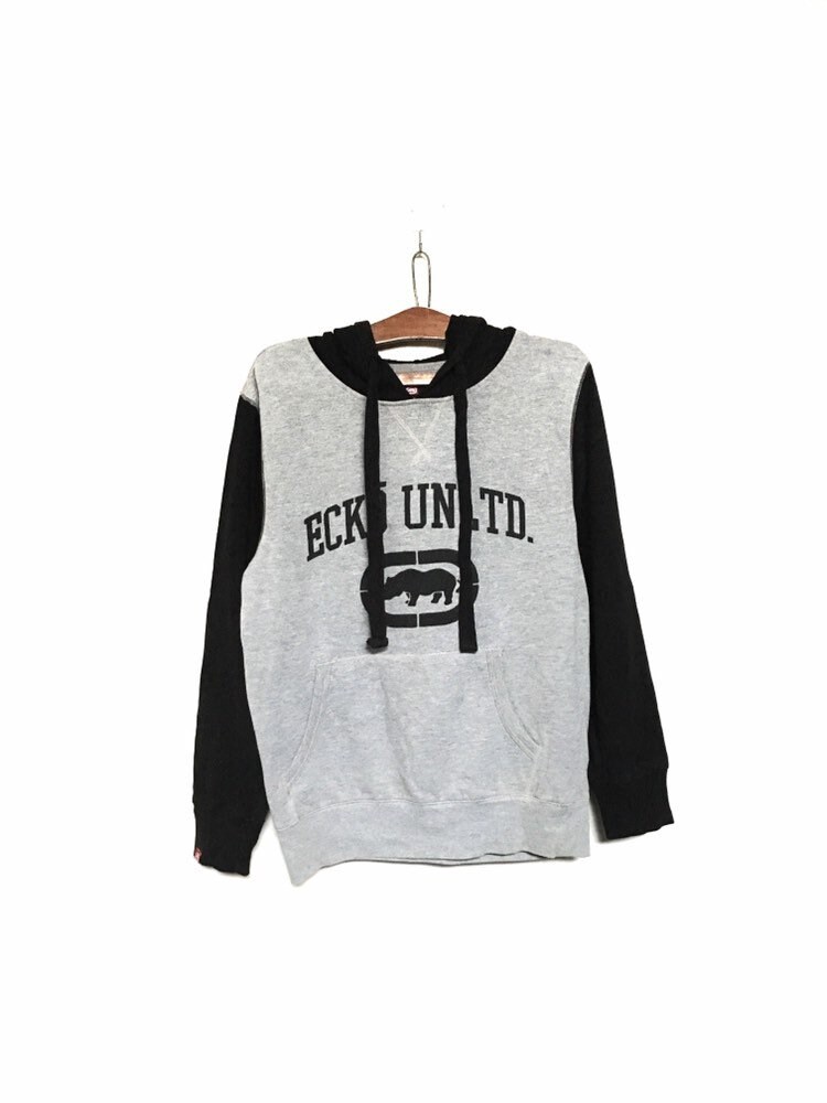 Vintage Ecko Unltd Big Print Logo Spell Out Pullover Rundhals Sweatshirt Hoodies Größe S von MzClothingShop