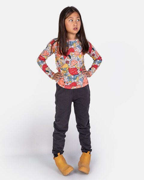 NAADA JOGGINGHOSE SNEAKERS von NAADA