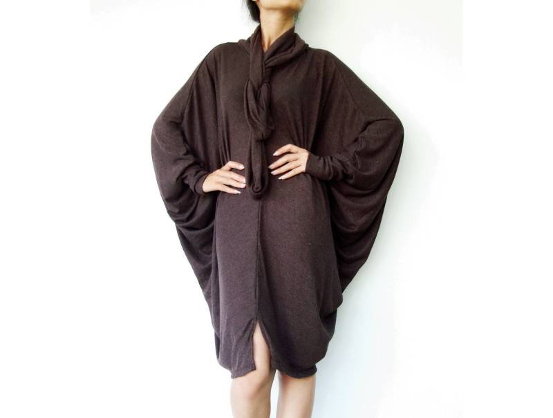 Boho Oversized Damen Tunika Extra Großes Langarm Kleid in Dunkelbraun - 11216 von NAAMJai