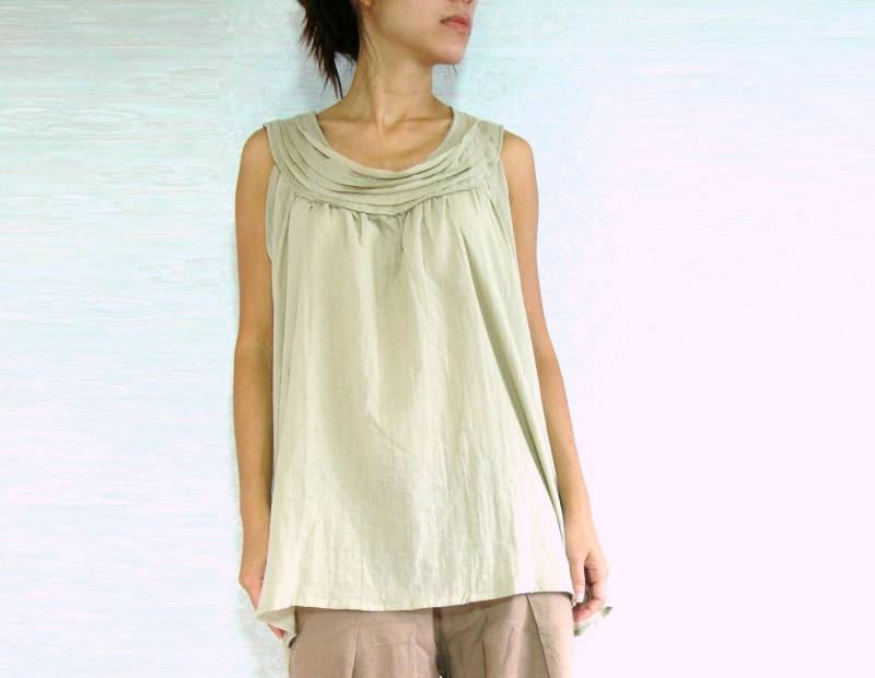 Große Ärmellose Baumwolle Bluse Sommer Umstandsmode Oberteile "Sweet Layers' Small Medium Xl Bib Kragen in Beige - Top001 von NAAMJai