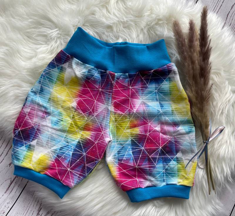 Kurze Pumphose - Mädchen Gr. 134 Geometrisch Bunt von NAEHssaDE