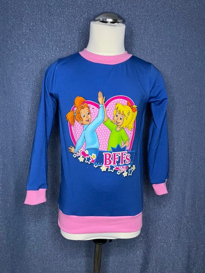 Pullover Bibi Blocksberg Größe 104 Blau Handmade von NAEHssaDE