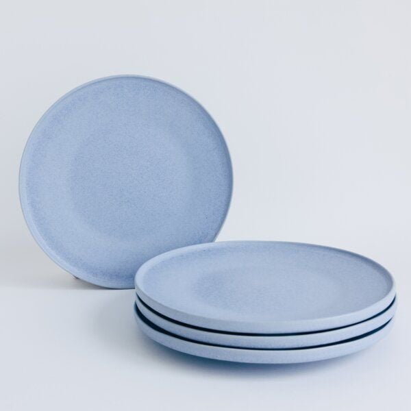 NAKOA Dessertteller Keramik 4er Set | Handgefertigtes Steingut Geschirrset | Langlebig & Spülmaschinenfest | Mikrowellengeeignet | Hochwertige große Teller | Modernes Design | 22,5 x 2,5cm von NAKOA