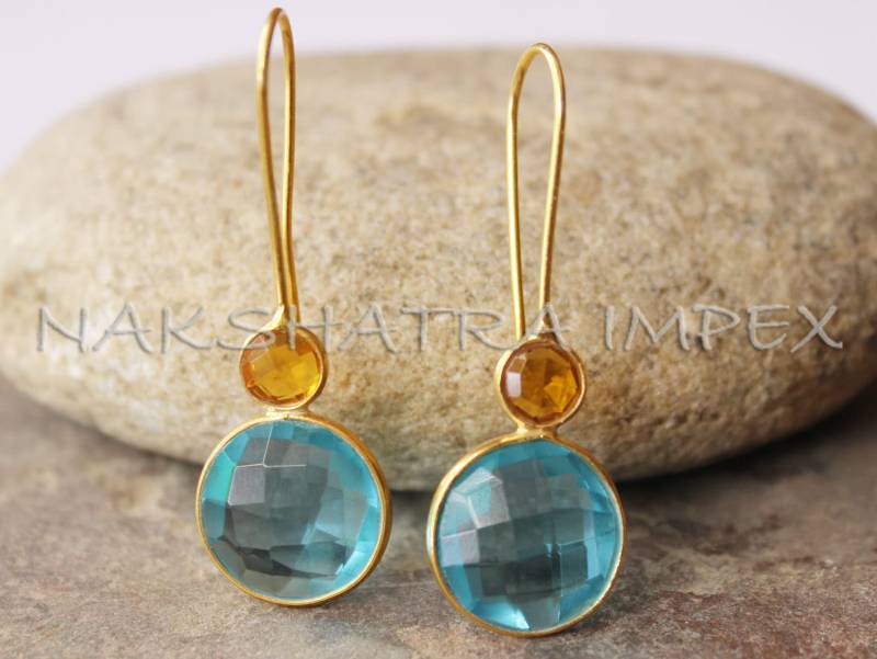 Lemon Citrin Quarz & Himmel Blautopas Rund Briollete 925 Sterling Silber Vergoldet Ohrhaken Ohrringe von NAKSHATRAIMPEX