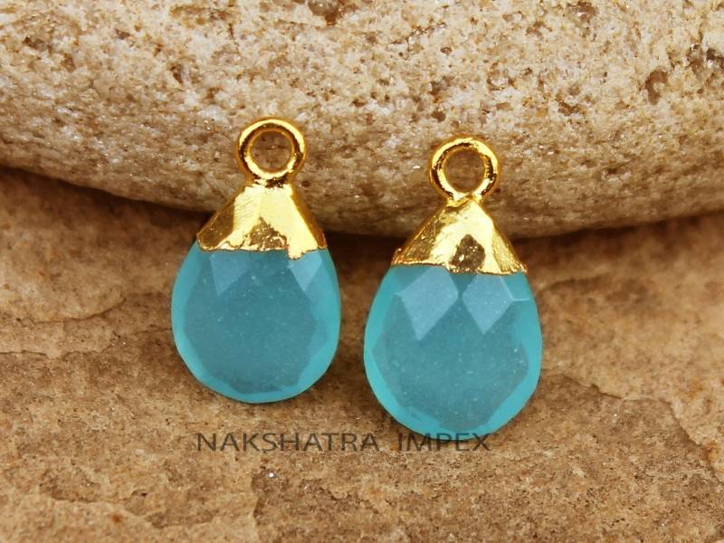 Meer Blau Hydro Charms. Aqua Quarz Galvanisierte Anhänger. Marine Blaue Stein 24Kt Gold Dip Süße Kleine Geschenke. Winterschmuck von NAKSHATRAIMPEX