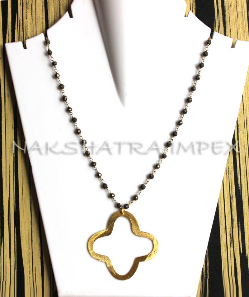 Natürliche Pyrit Rondelle Facette 925 Sterlingsilber Perlen Kette Gold Vergoldet Halskette Mit 1, 5 Zoll Clover von NAKSHATRAIMPEX