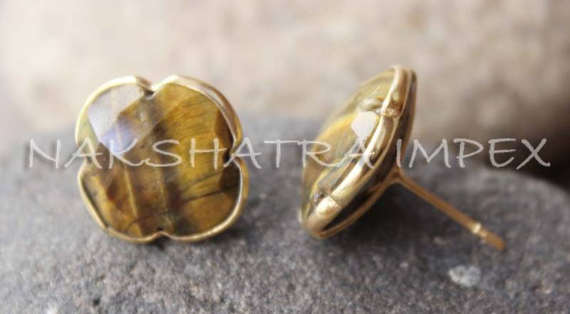 Natürlicher Tigerauge Kleeblatt Briolette 925 Sterling Silber Vergoldet Ohrstecker - Tiger Stein Solarplexus Chakra Ausgleichender Heilkristall von NAKSHATRAIMPEX