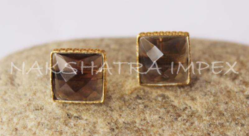 Smokey Hydro Quarz Vergoldet 10mm Quadrat Facettiert 925 Sterling Silber Ohrstecker Strukturierte Oberfläche von NAKSHATRAIMPEX