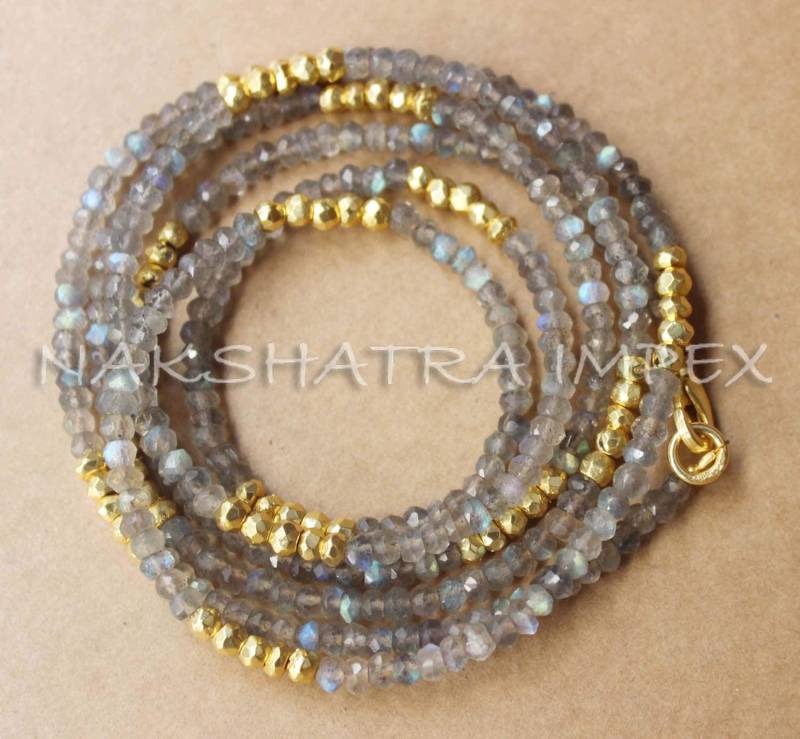 Wunderschöner Labradorit & Goldener Pyrit 3-4mm Roundel Facettierte Perlen Vergoldete Halskette von NAKSHATRAIMPEX