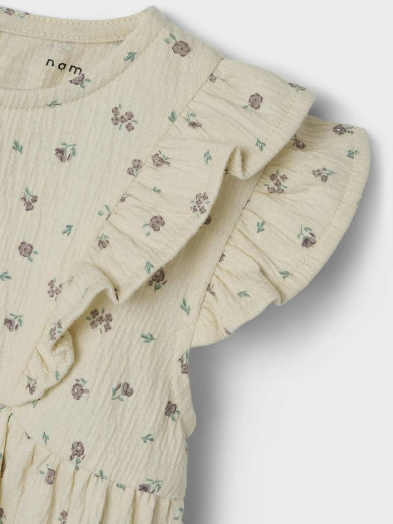 NAME IT - NMFJANNIS SS DRESS bleached sand - Gr. - 128 von NAME IT